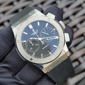 HUBLOT CLASSIC FUSION 45MM CHRONO TITANIUM  $12K